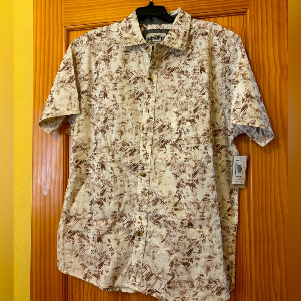 Men’s casual shirt